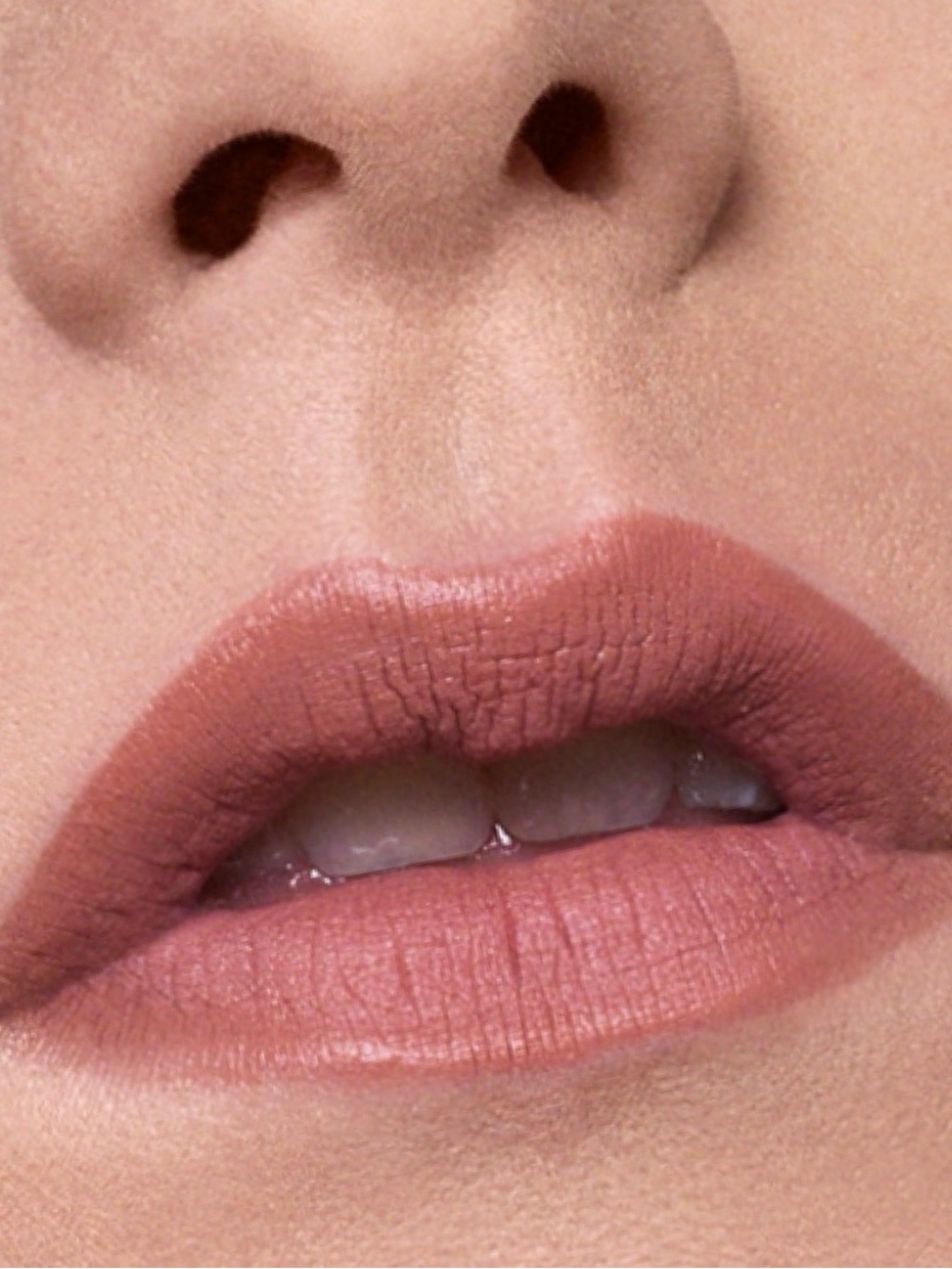 R.E.M BEAUTY On Your Collar Matte Lipstick